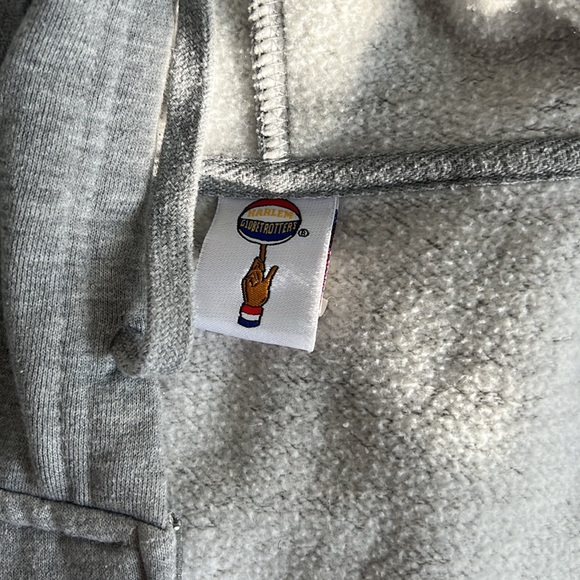 Official Harlem globetrotters brand zip hood L - Picture 3 of 5